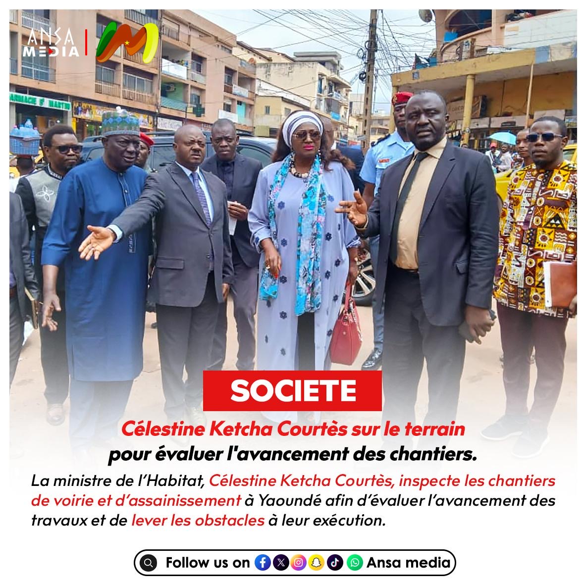 Célestine Ketcha Courtès sur le terrain pour évaluer l'avancement des chantiers.